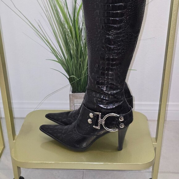 Gianni Bini Boots - Picture 3 of 14